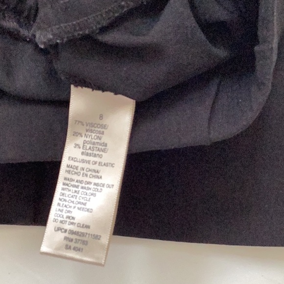 Rafaella pull on Capris - Picture 6 of 11